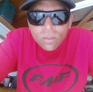 Meet your Posher, Larry